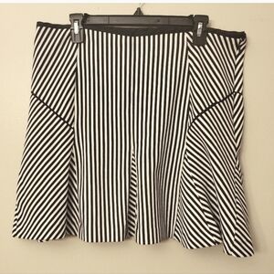 Fit n flare Banana Republic mini skirt sz14